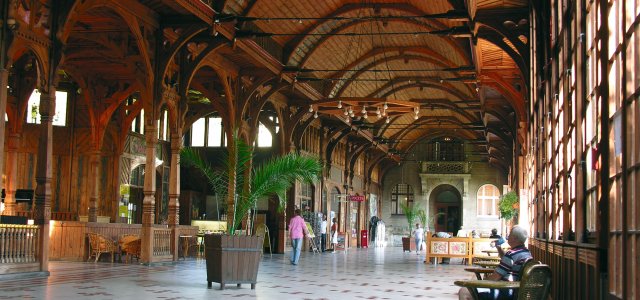 Kurwandelhalle in Bad Flinsberg © POT